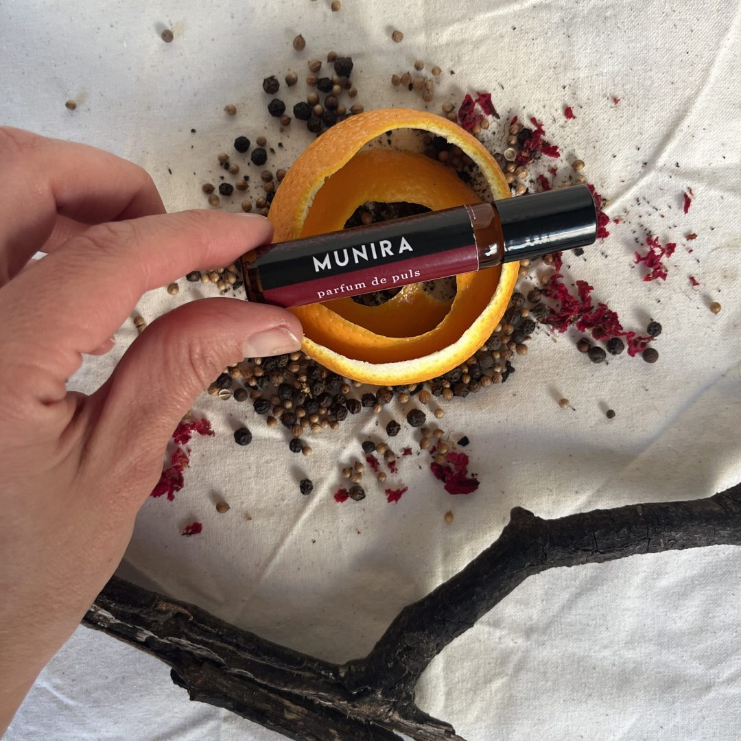 MUNIRA — Parfum de puls - imagine 5